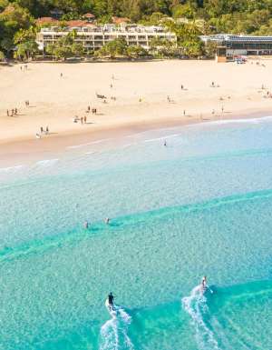 surfing in Noosa Heads