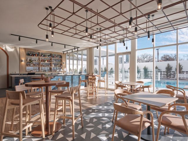 Ela at Hotel Alba in Adelaide, SA