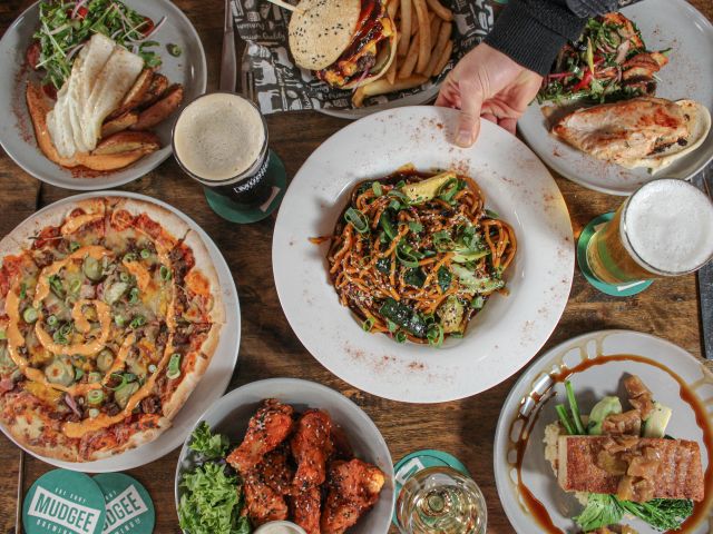 meals at mudgee brewing co in mudgee
