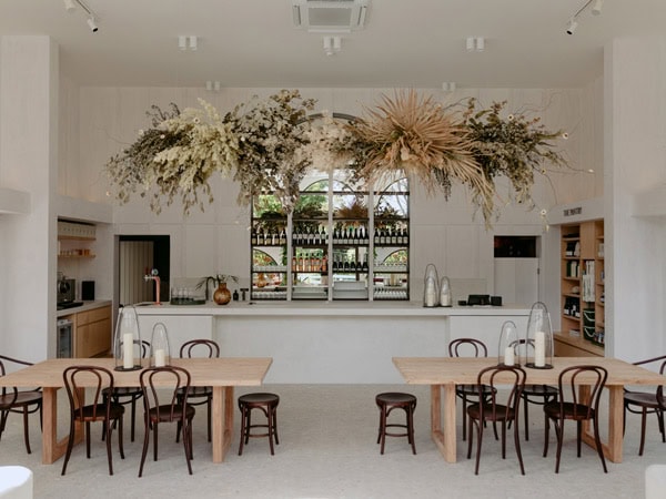 The bar at The Tamborine Hotel