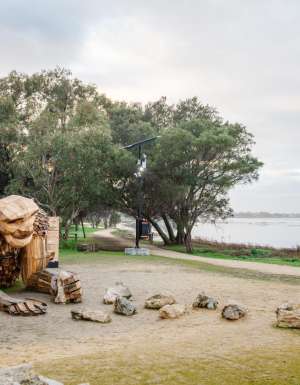 Yaburgurt Winjan Cirkelstone Giant - Giants of Mandurah by Thomas Dambo