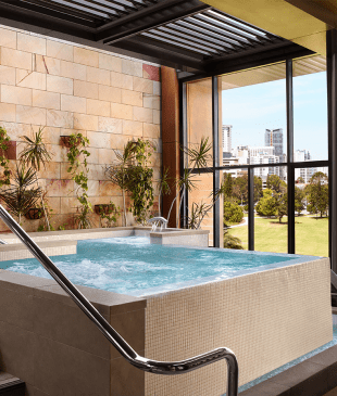<p><i>Indulgent day spas</i> in <strong>Perth</strong> for a well-deserved R&#038;R</p>
