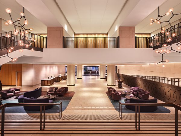The neutral-toned and modern foyer of Hyatt Regency Sydney.
