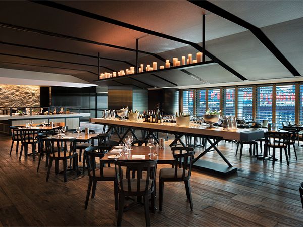 Sailmaker Restaurant at Hyatt Regency Sydney.