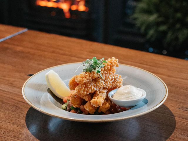 fried calamari at The Whalers Hotel
