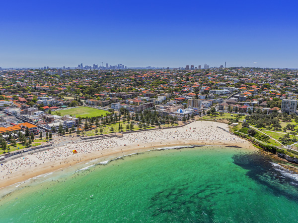 Coogee Beach in Sydney, NSW