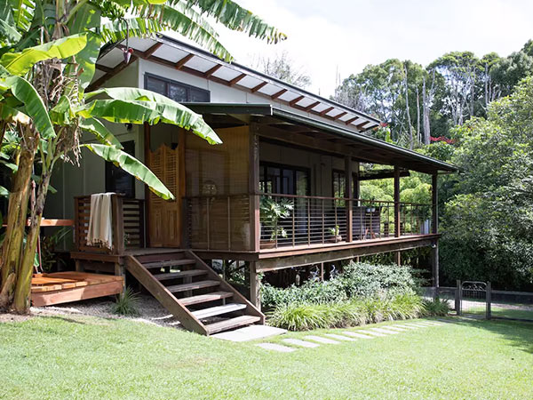 exterior of Allawah Cottage AirBnb