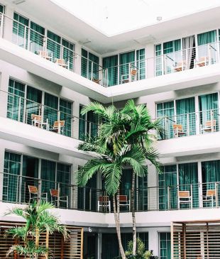 <p><i>Former hotel worker reveals</i> the secret to getting more out of a stay</p>

