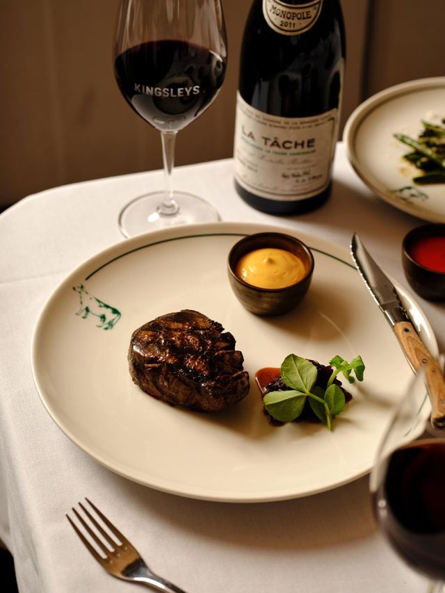 lunch with wine at Kingsleys Woolloomooloo