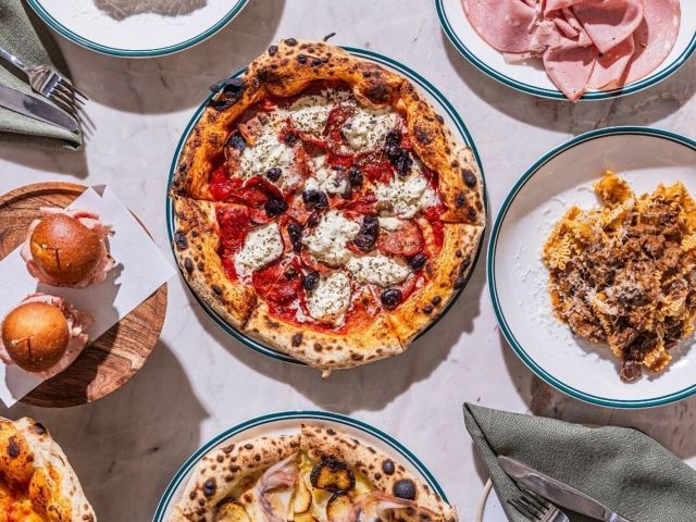 unlimited pizza at Soluna