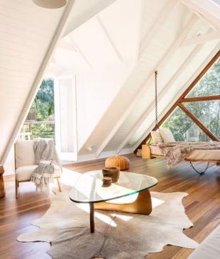 <p><i>17 of the best Airbnbs in</i> <strong>Byron Bay</strong></p>
