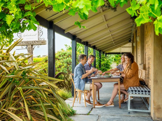 friends dining at The Salopian Inn, McLaren Vale