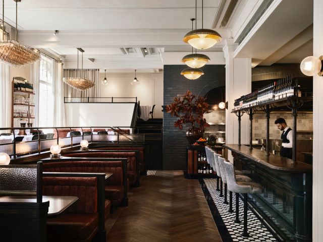 the dining interior of Gimlet at Cavendish House