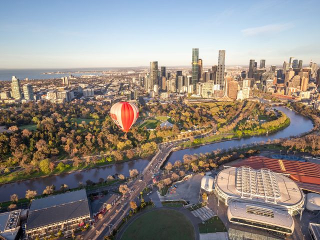 Global Ballooning Australia's hot air balloon over Melbourne
