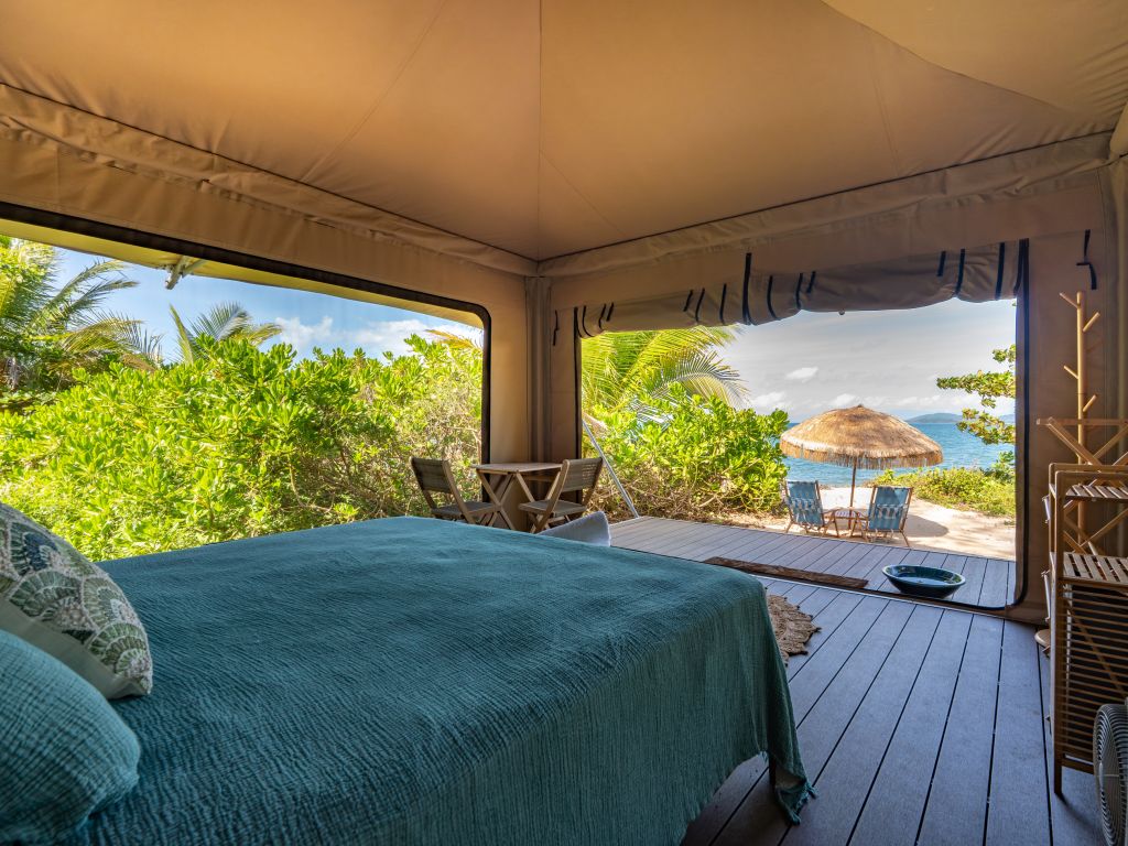 Dunk Island Beachfront Eco Tent King