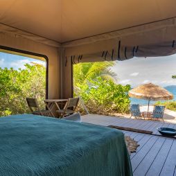 Dunk Island Beachfront Eco Tent King