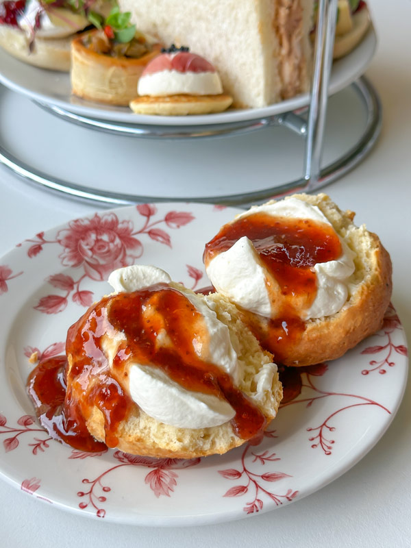 sweet treats at Burnt Orange, Sydney