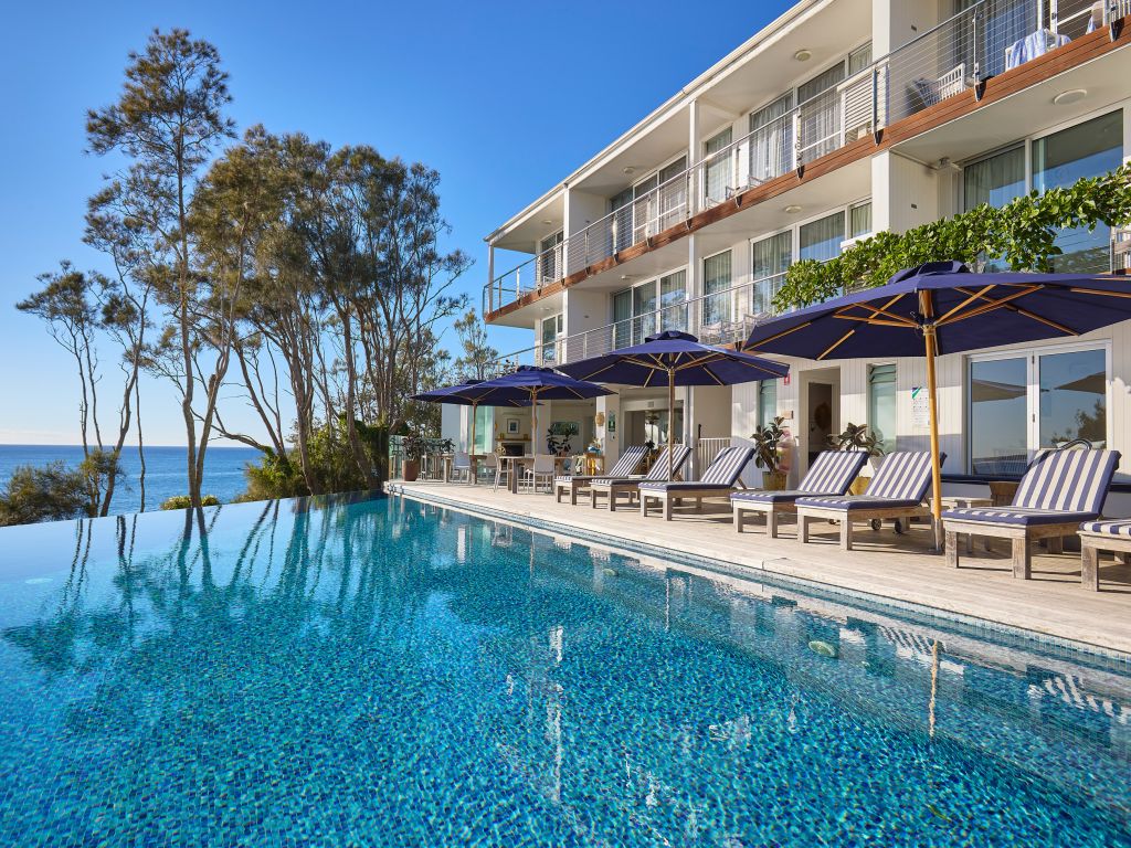 Bannisters By The Sea Mollymook Pool Bar