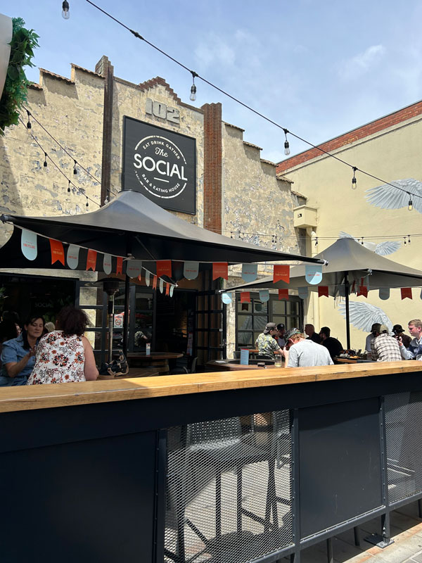 alfresco setting at The Social Bendigo