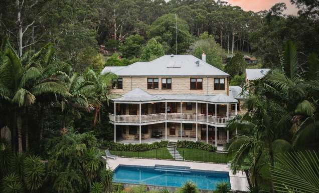 Le Chateau in Holgate, NSW 