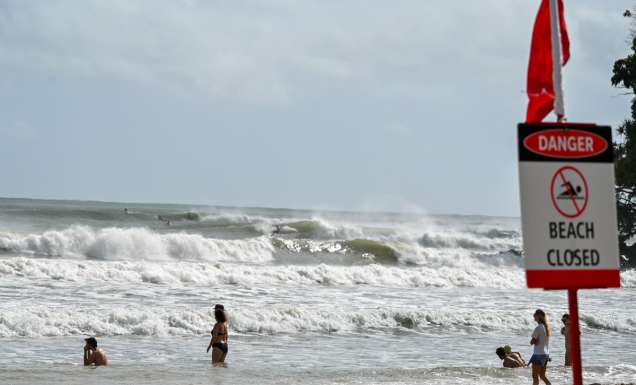 Beach Closed,Noosa Heads Main Beach, Cyclone Alfred