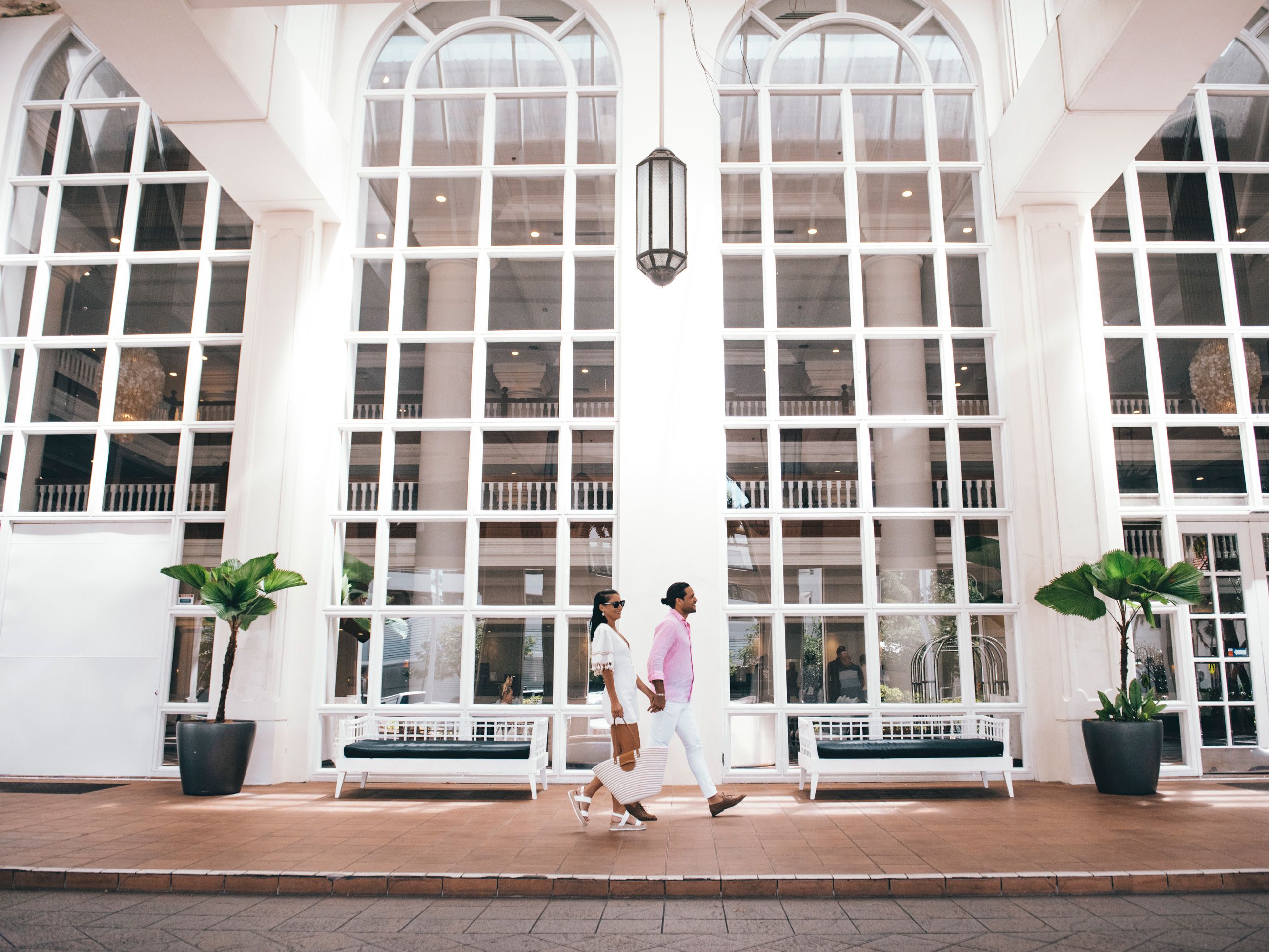 Pullman Cairns