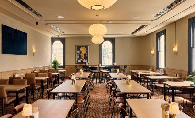 a look inside the pub at The Gardiner Hotel, Vic