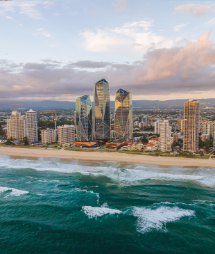 <p><strong>The Gold Coast</strong> is <i>offering visitors an extra $50</i> to spend</p>
