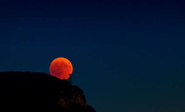 The first blood moon since 2022 is here. Here’s how to see it
