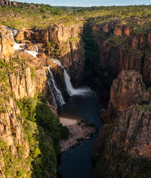 <p><i>5 of the most breathtaking</i> <strong>Kakadu National Park</strong> waterfalls</p>
