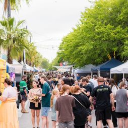 crowded market stalls at Moonlight Market Bendigo