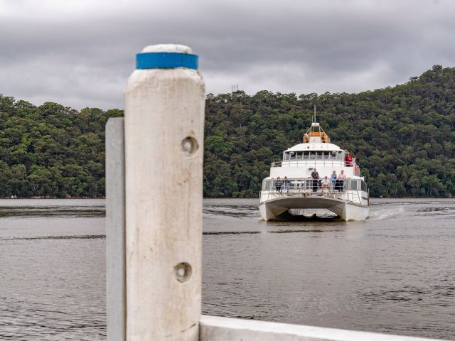 The Riverboat Postman, Brooklyn