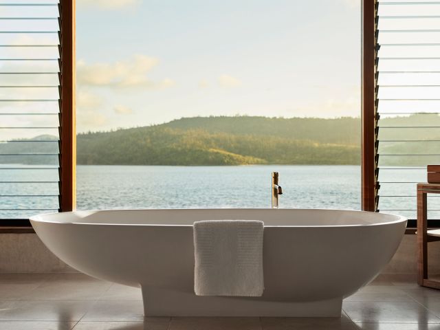 hamilton island accommodation qualia