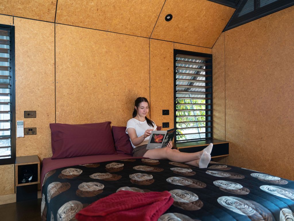 Anbinik Kakadu Resort