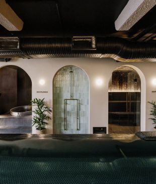 <p><i>Byron Bay’s dreamiest</i> new bathhouse has just opened</p>
