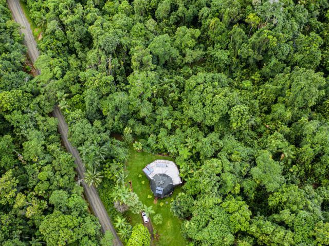 Dome in Cape Tribulation from above