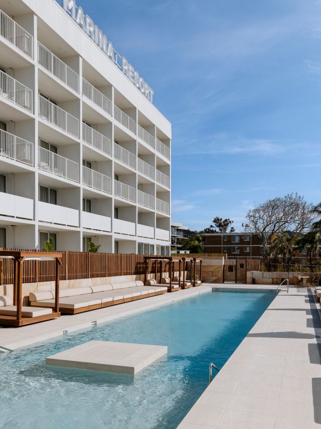marina resort nelson bay