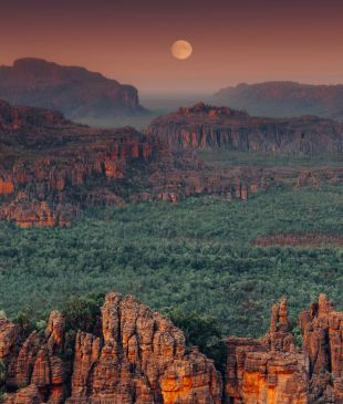 <p><i>All 100 Greatest Getaways</i></p>
