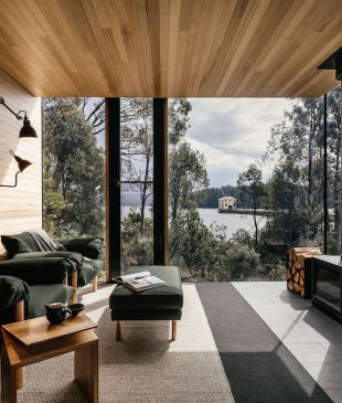 <p><strong>Cradle Mountain National Park</strong> scores <i>new luxury accommodation</i></p>
