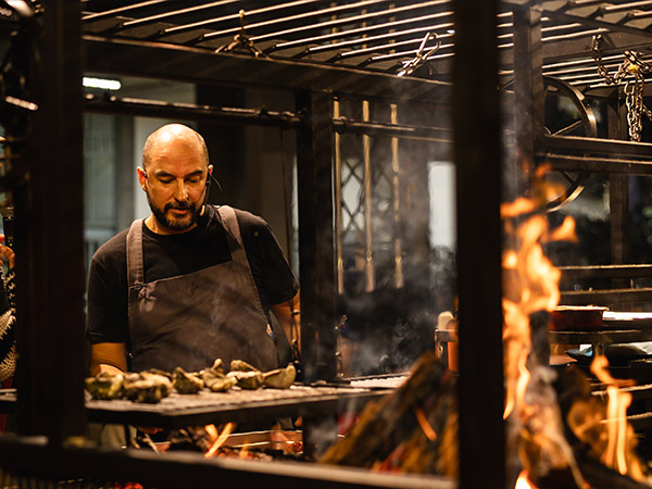 a demonstration at Vivif Fire Kitchen