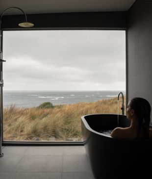 <p><strong>Tasmania</strong>’s <i>latest luxury escape</i> is a hidden island retreat</p>
