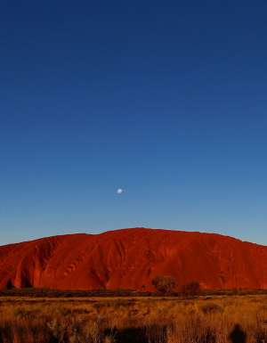 A solar eclipse will be visible above Uluṟu – how to time your trip