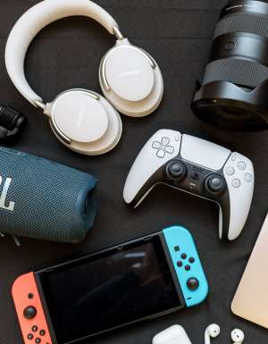 Sydney Airport Lost Property Auction headphones, Nintendo Switch, speakers, cameras, laptops, lenses