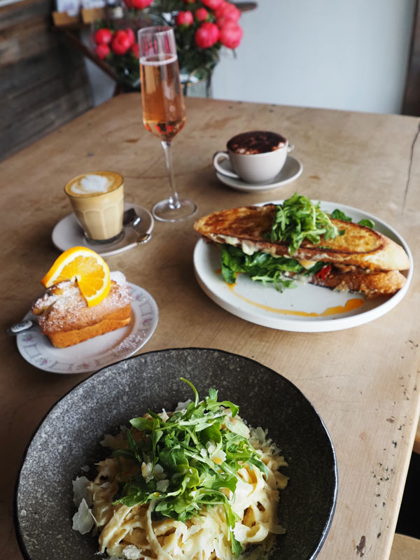 brunch at Pigeon Hole Cafe, Hobart