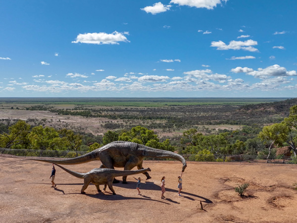 the dinosaur trail, Mt Isa Discovery Drive