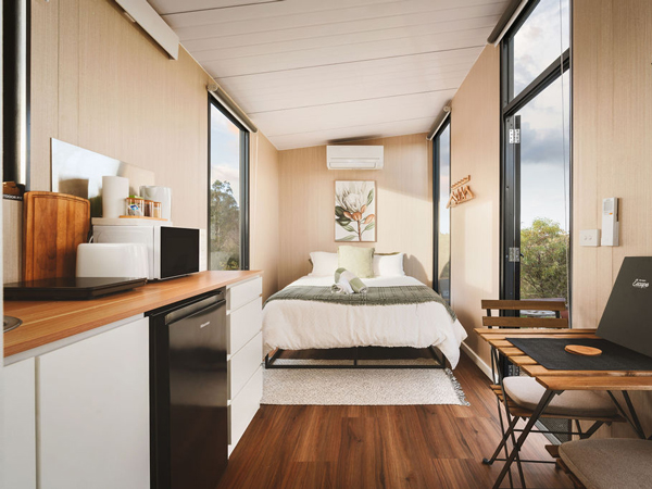 Hollow Mountain Getaway in the Grampians, Victoria