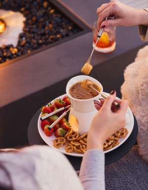 Biscoff fondue at Après on the Harbour at Pier One Sydney Harbour