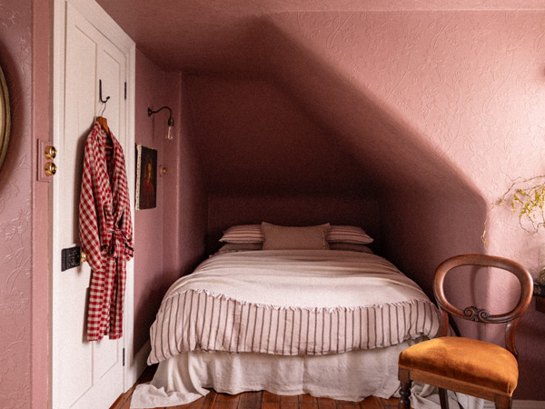 The bedroom attic at Lumière Lodge.