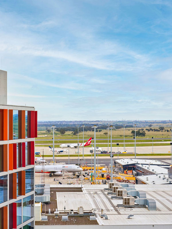 the view of airport runway at Novotel Melbourne Airport
