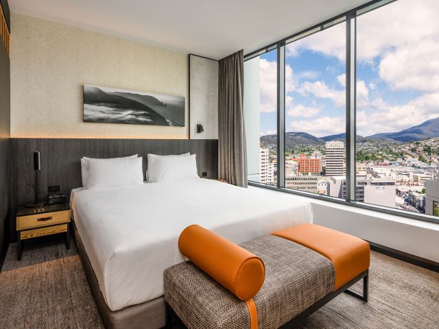 Hobart stay with sleek style at Mövenpick hotel